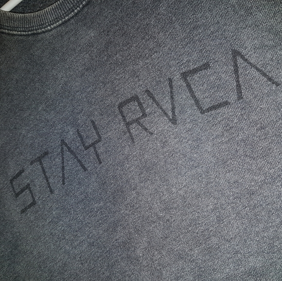 RVCA Sweatshirts - Picture 4 of 7